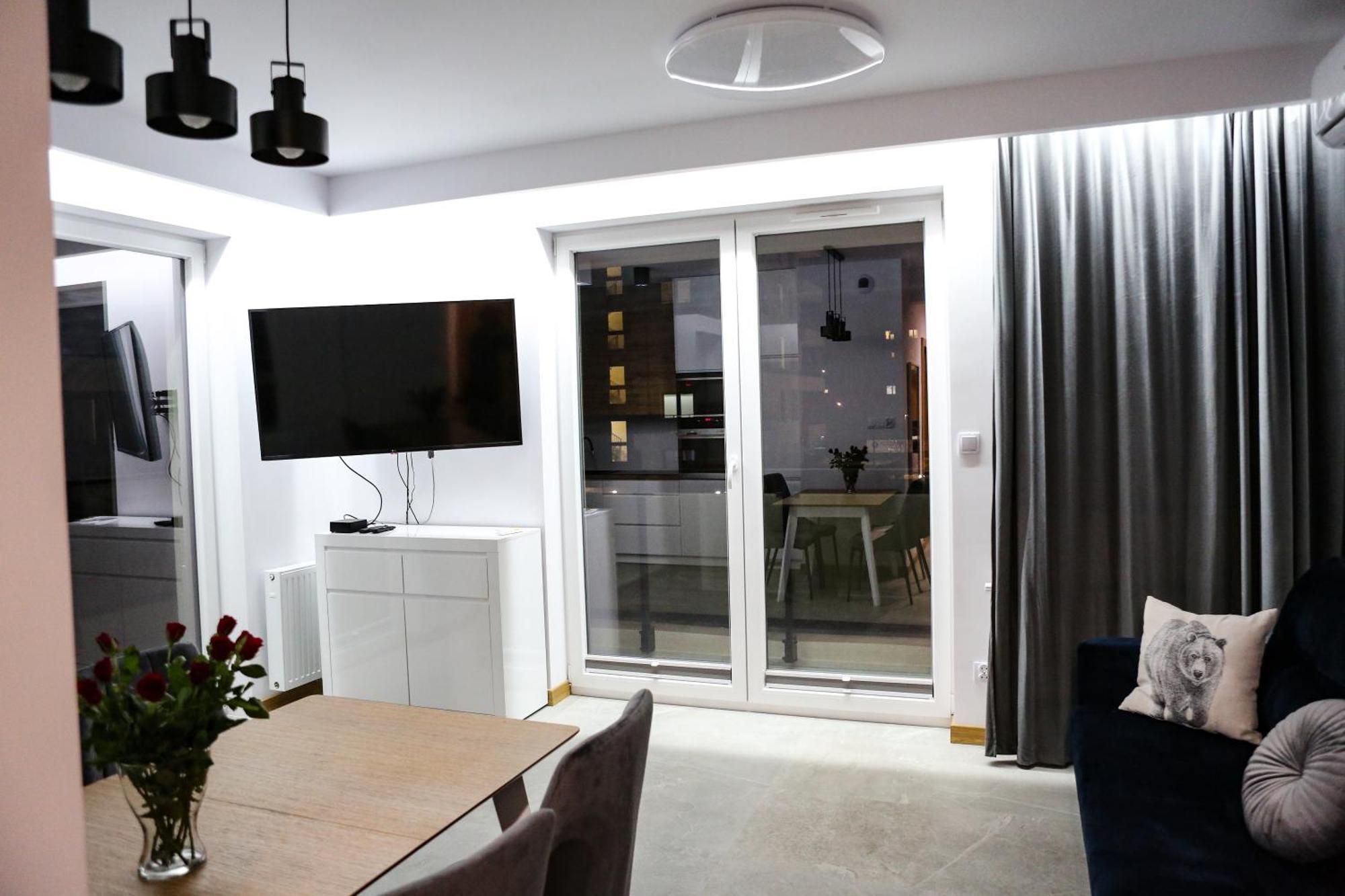 Krolowej Jadwigi Z Garazem Apartment *