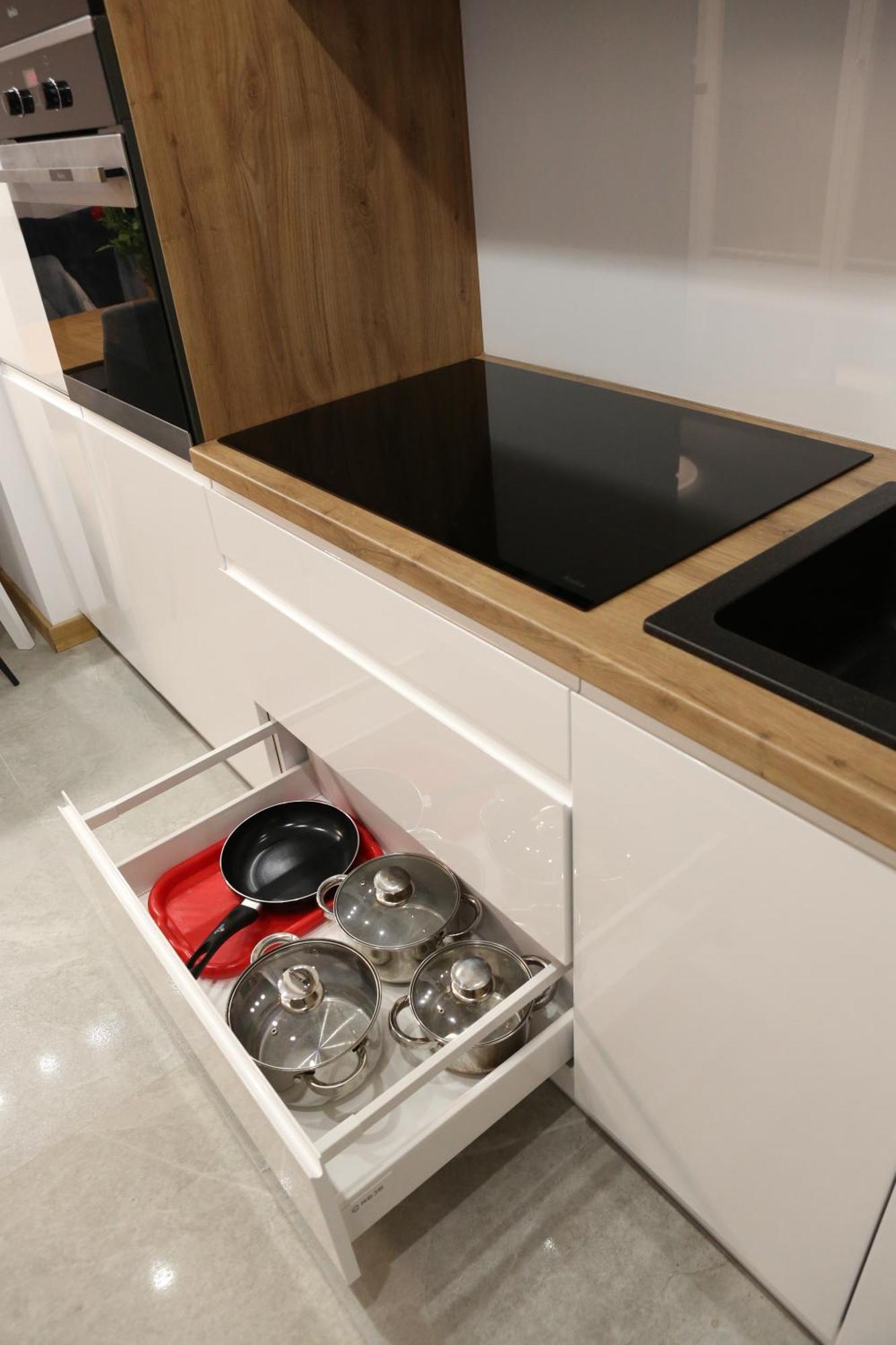 Apartment Krolowej Jadwigi Z Garazem Radom
